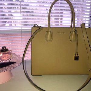 Michael Kors Mercer Large Saffiano Leather Tote Bag